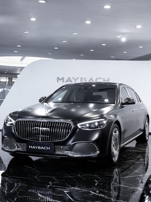 佛山9岚图汽车的售后服务让用户无忧出行，迈巴赫未来的豪华车趋势